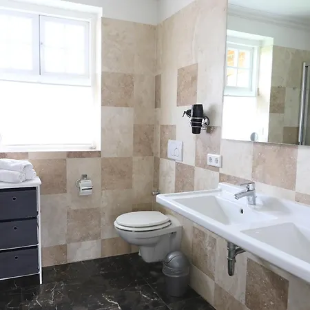 Apartment Bundiswung 7, Whg.1, Gb7 *